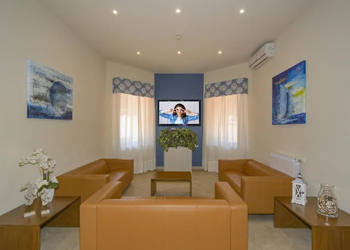 Liu 3* Lido di Camaiore