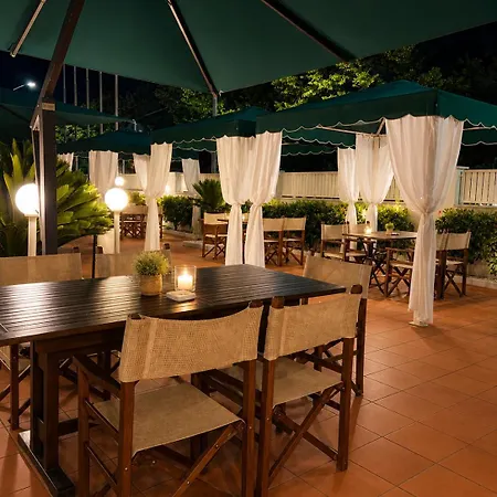 Liu Hotel Lido di Camaiore