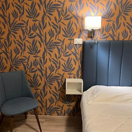 Liu Hotel 3*